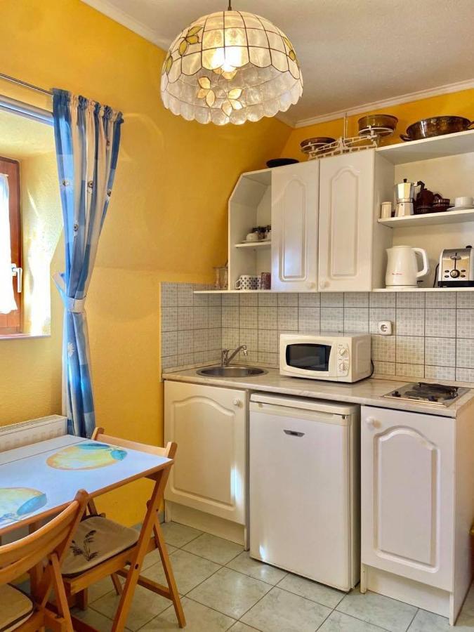 Apartamento Fodor Ház Gyenesdiás Exterior foto